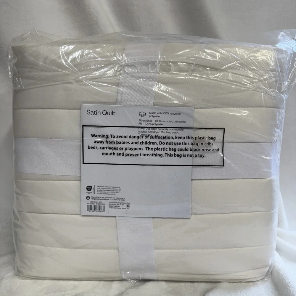 Twin/XL Twin Satin Quilt Ivory- Room Essentials 92in X 66in